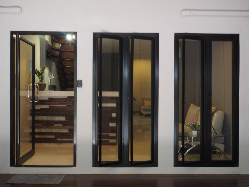 Eden Walking Street Hostel Chiang Mai Zewnętrze zdjęcie